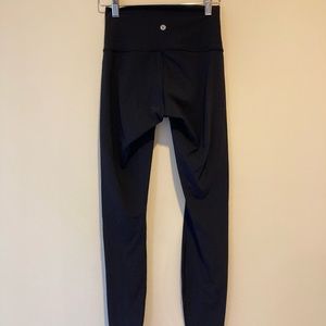Lulu workout leggings